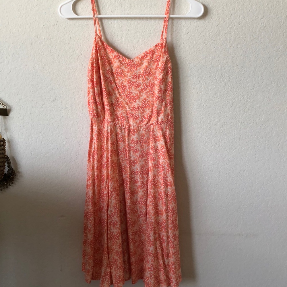 Old navy coral and cream printed dress size small
